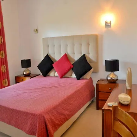 Villa In Vilamoura Near Beaches And Golf *