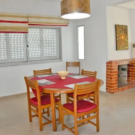 Charming Villa In Vilamoura With Private Pool *